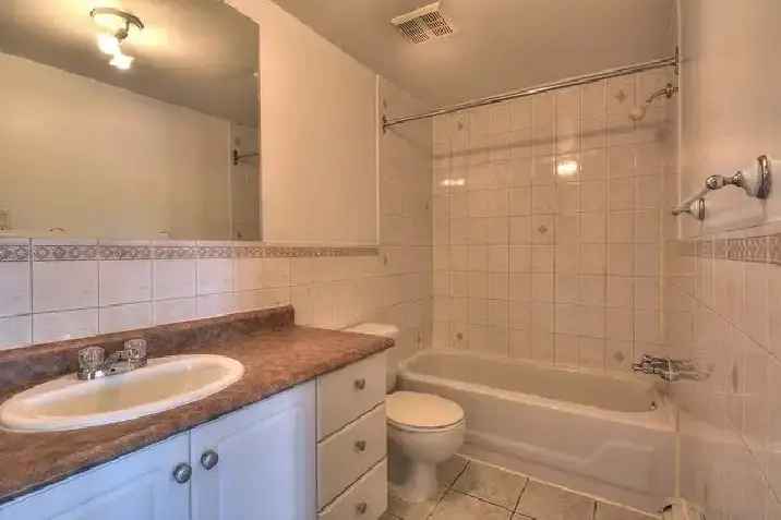 Spacious Townhouse for Rent Near Westwood Park