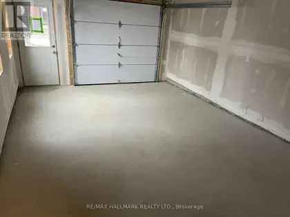 Luxury 3-Bedroom Townhouse in Scarborough Near Hwy 401