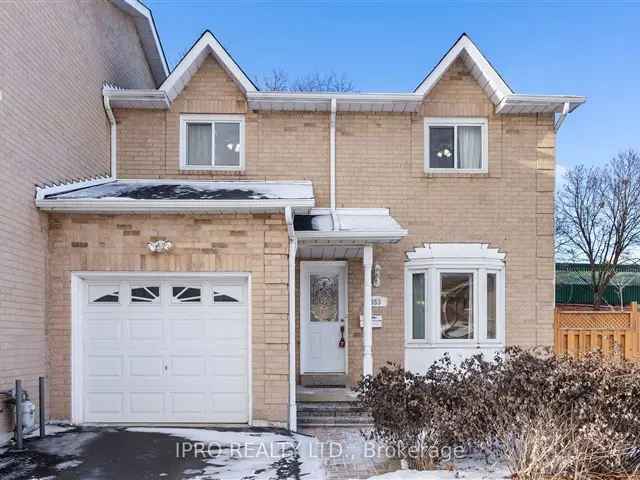 Renovated 3-Bedroom Townhouse in Central Mississauga