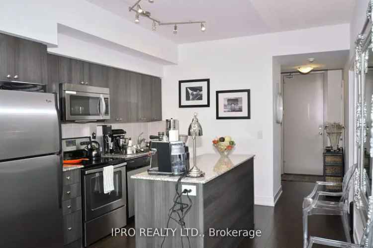 High Park 2+1 Bedroom Suite Spacious Bright High End Finishes