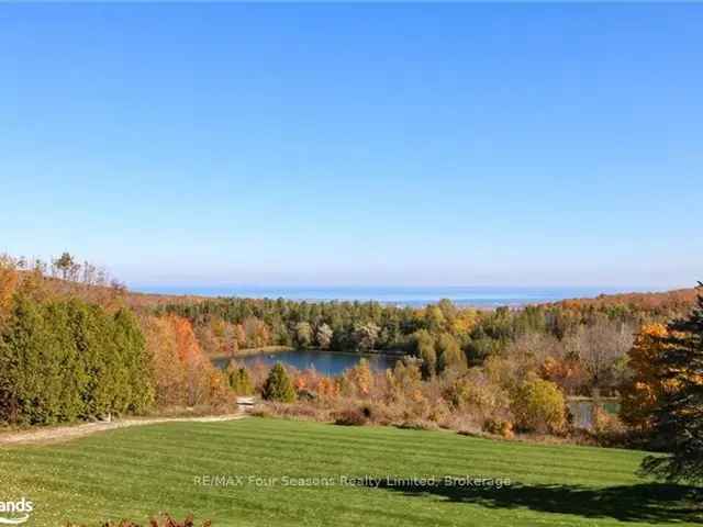 Seasonal Hilltop Retreat near Osler Bluff Ski Club