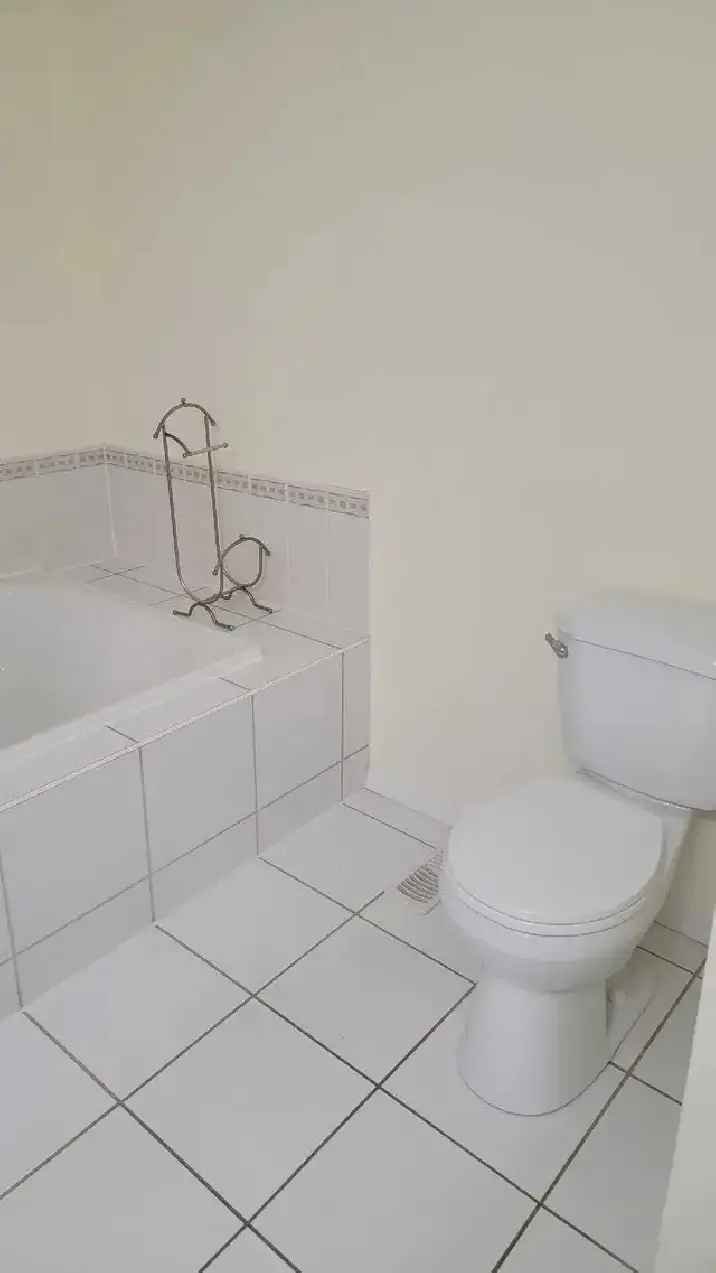 1-Bedroom Private Suite Near York University