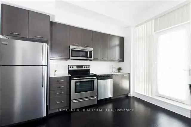 Rent Studio in Downtown Mississauga with Beautiful East View