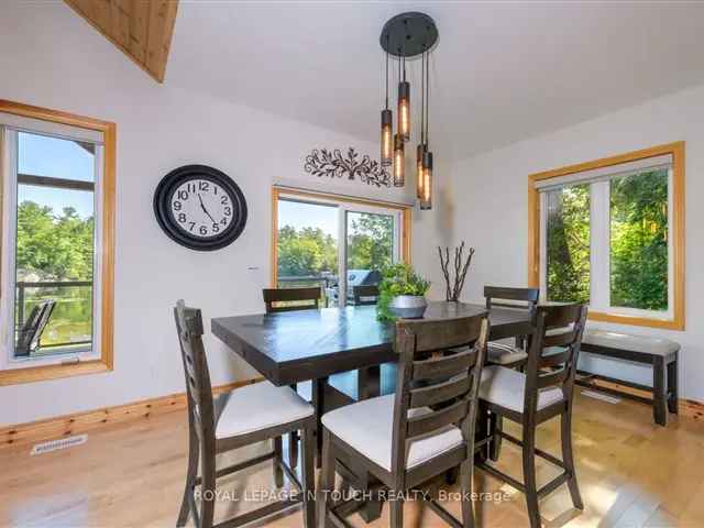 Cottage For Sale in Georgian Bay Township, Ontario