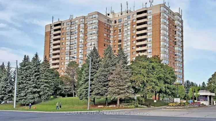 Condo For Rent in 7601, Bathurst Street, Vaughan, Ontario