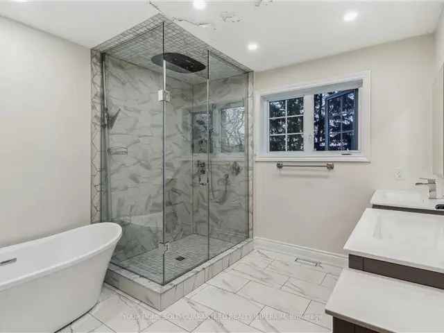 House For Sale in Oshawa, Ontario