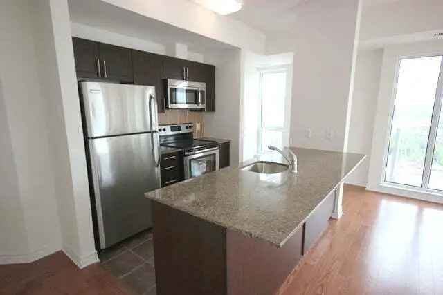 Apartment For Rent in 234, Rideau Street, (Old) Ottawa, Ontario