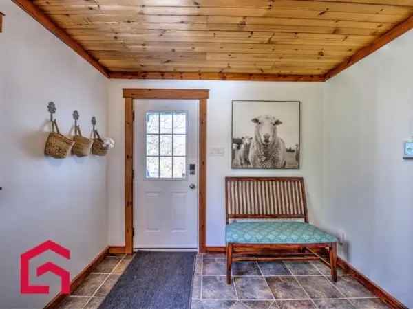 Cozy Two-Story House in Mont Sauvage Near Golf Club