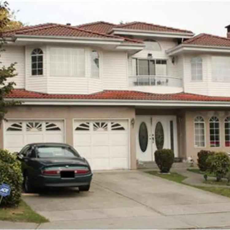 Burnaby House Redevelopment Opportunity 6 Beds 4 Baths Large Lot