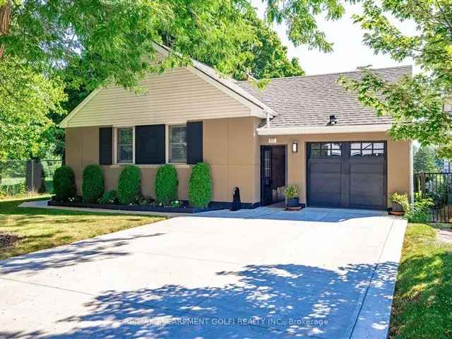 6 Bedroom Golf Course Bungalow near St Catharines