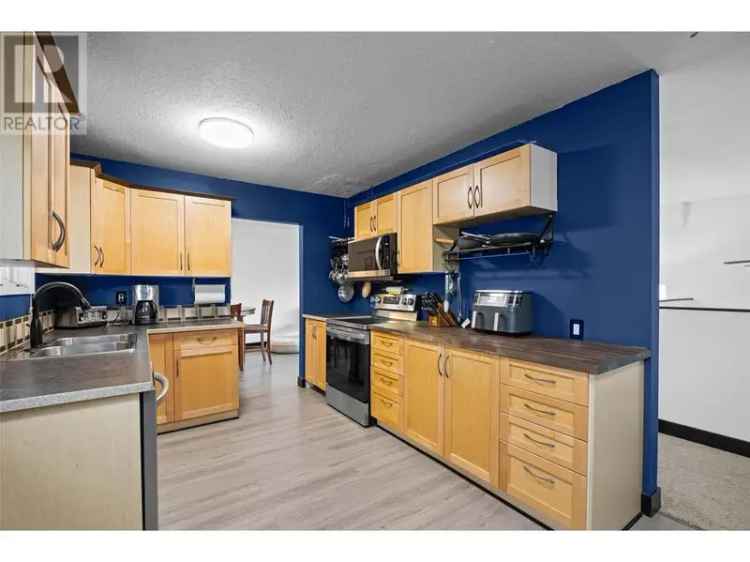 Renovated Westmount Family Home 2 2 Baths Finished Basement