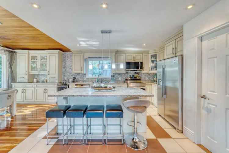 Coquitlam West House for Sale 5 Beds 4 Baths 3530 sqft