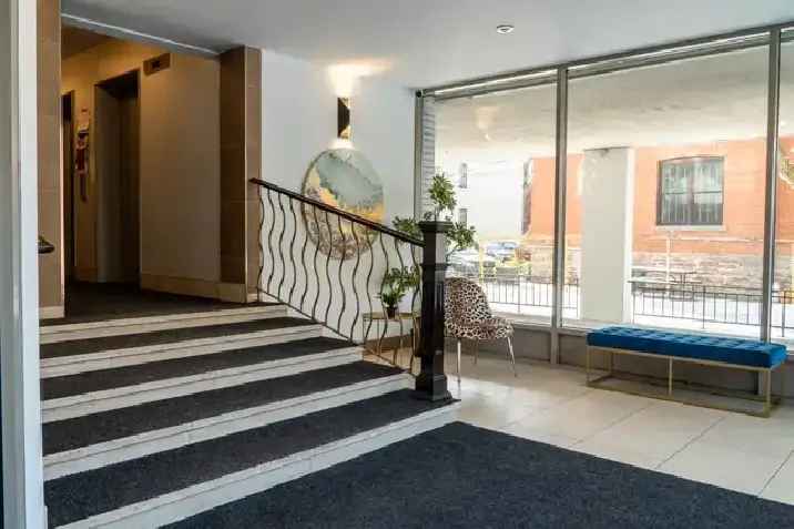 1-Bedroom Westmount Apartment for Rent
