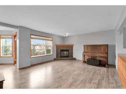 House For Sale In Royal Oak, Calgary, Alberta