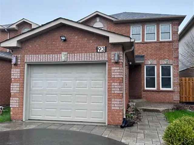 Beautiful Single Family Home For Lease In Courtice