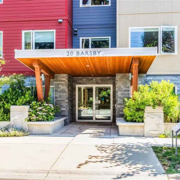 1 Bedroom Condo for Sale in Nanaimo near Parks and Trails