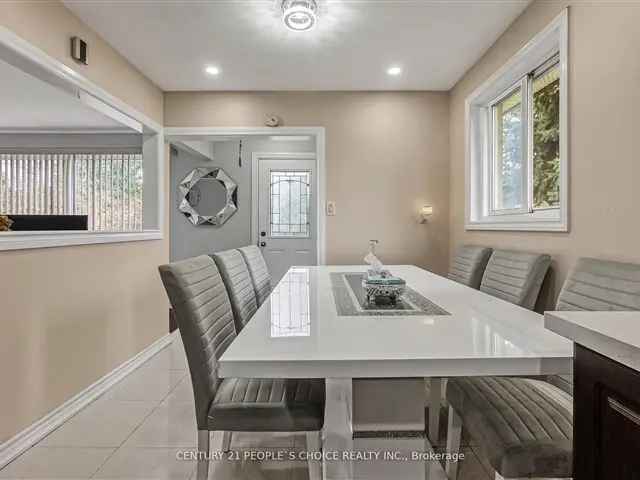 House For Sale in 18, Northwood Drive, Brampton, Ontario