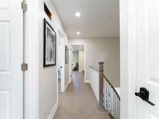 House For Sale in Mississauga, Ontario