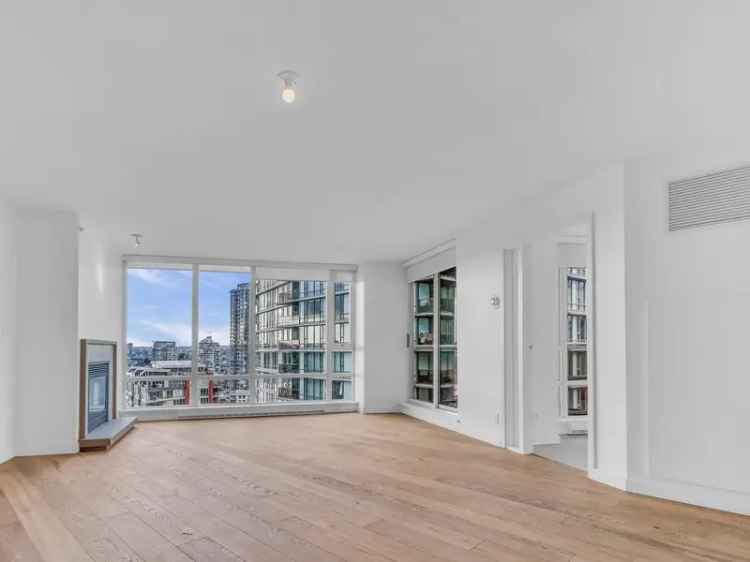 2205 8 SMITHE Mews in Vancouver: Yaletown Condo for sale (Vancouver West)  : MLS®# R2841212