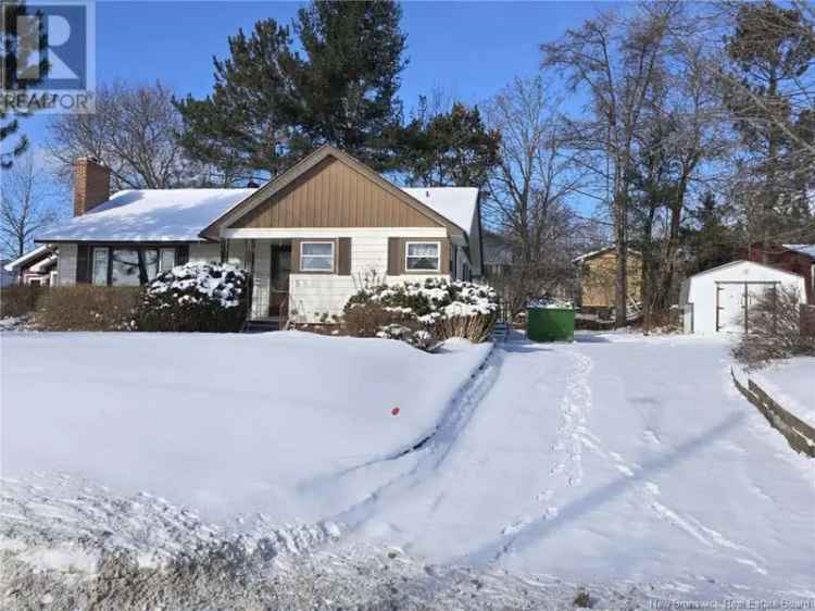 1320+ Sqft Bungalow in Newcastle Miramichi West 3 Bed 1 Bath