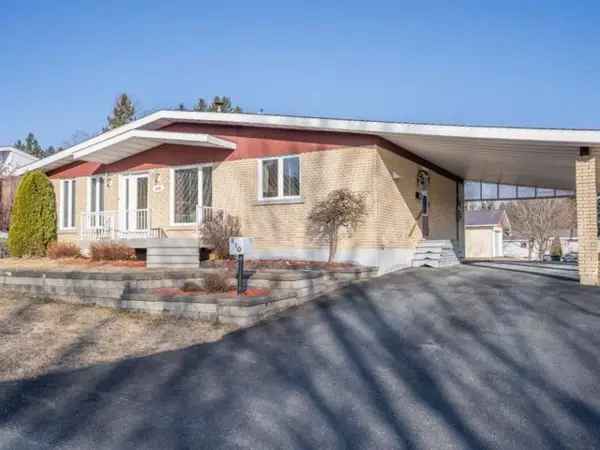 Bungalow for Sale Chaudiere Appalaches RG972