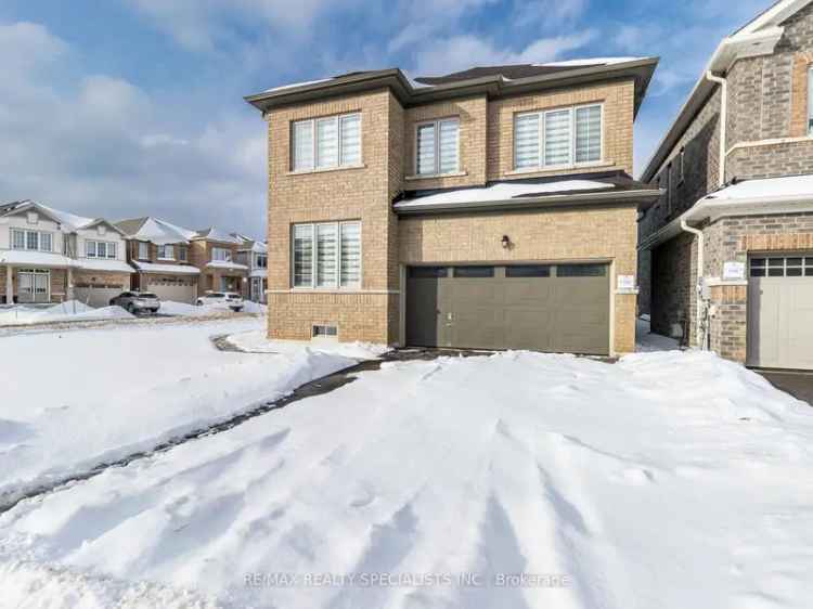 4 Bedroom Family Home with Chef's Kitchen and Finished Basement