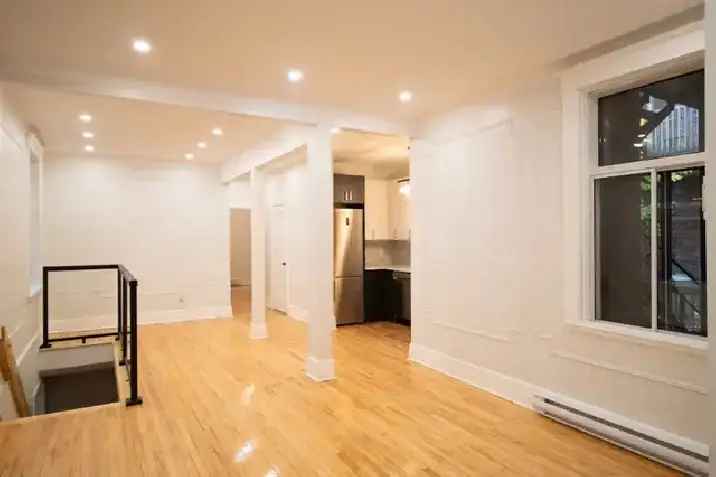 6 1/2 luxe a louer Outremont, 4 Ch 2 Sb, 2 Etages