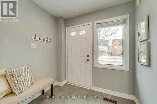 3 Bedroom Townhouse in River Oaks Oakville