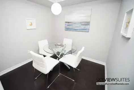 1 room apartment of 57 m² in Toronto