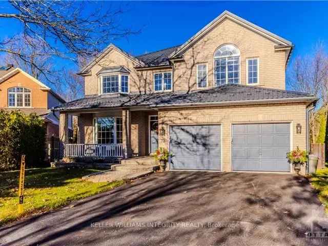 Luxury Home Backing onto Woods Golf Course 4 Ensuites Finished Basement