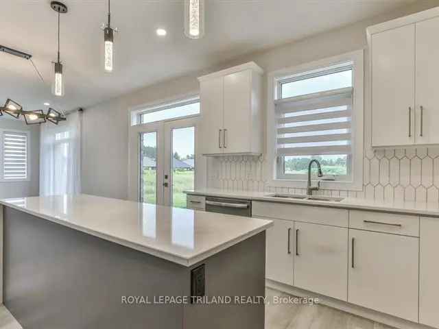 Modern Family Home Newly Built Open Concept Gourmet Kitchen Luxurious Primary Suite