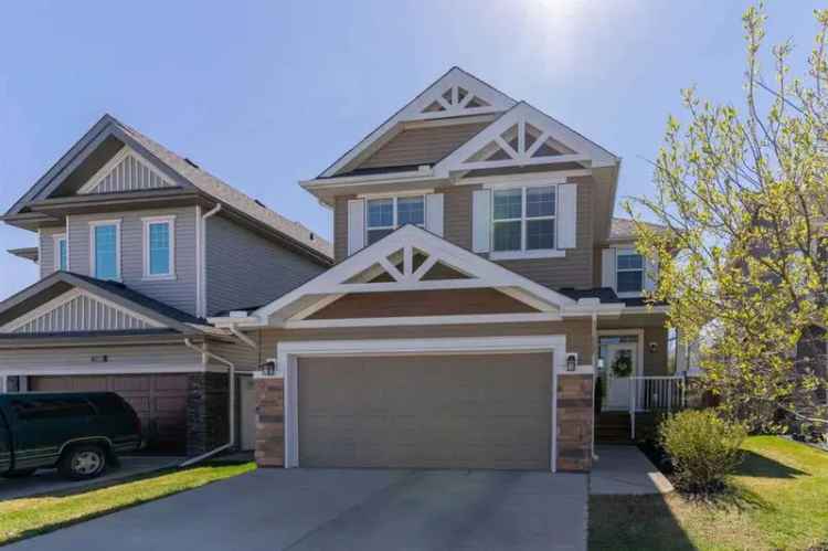 Airdrie Bayside Home 3 Bed 3.5 Bath 2000 Sq Ft