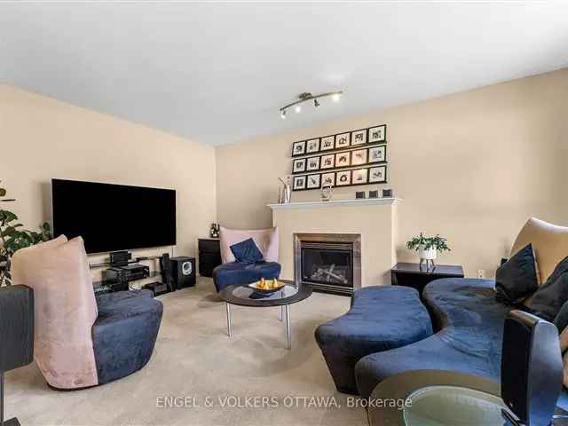 House For Sale in 2, Knotwood Court, Ottawa, Ontario