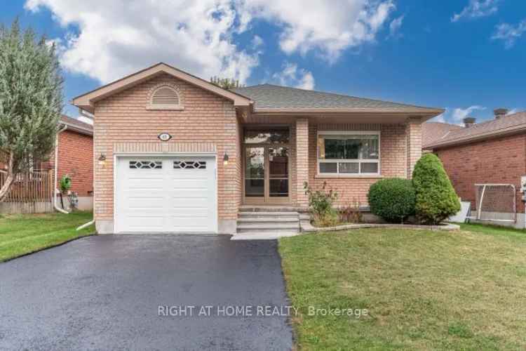 House For Sale in Barrie, Ontario