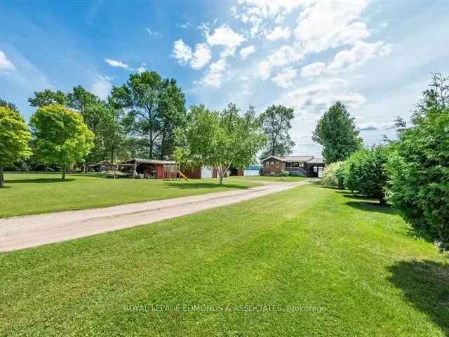 House For Sale in North Algona Wilberforce, Ontario