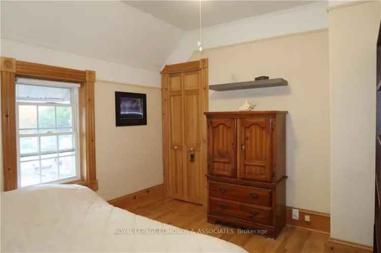 House For Sale in Pembroke, Ontario