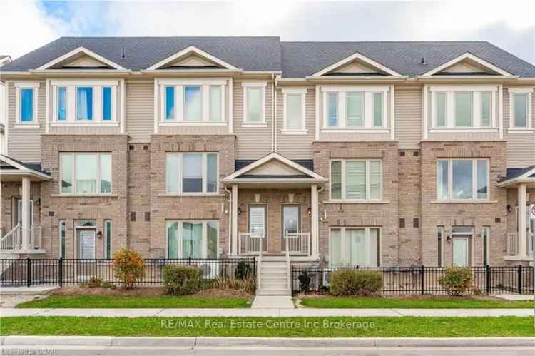 Townhouse For Sale in Guelph, Ontario