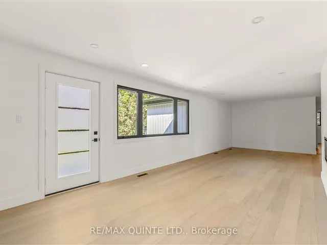 House For Sale in Belleville, Ontario