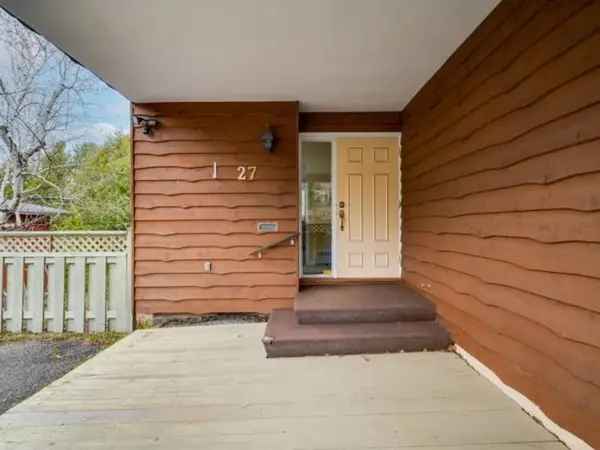 5-Bedroom Bungalow near Schools in Riviere-du-Loup
