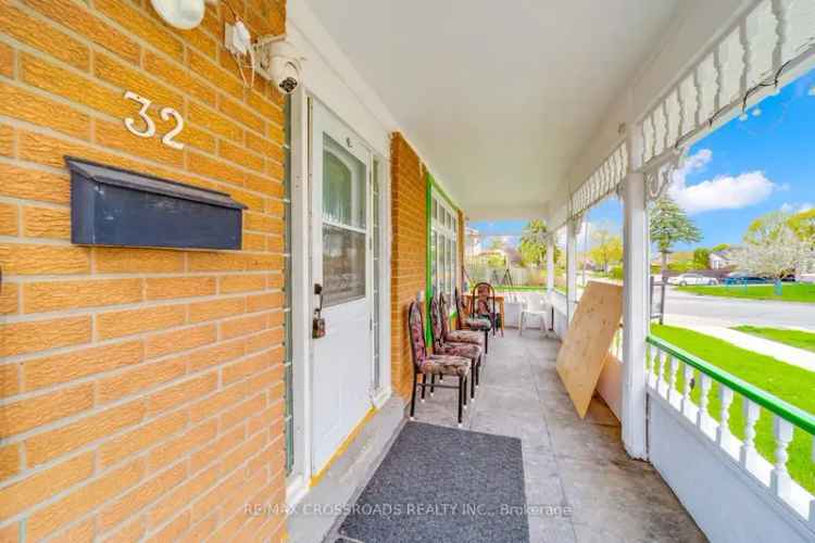 House For Sale , 32, Lighthall Crescent, Toronto, Ontario