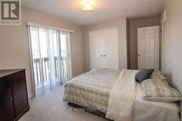 Spacious 3 Bedroom Townhome for Rent in Central Waterdown