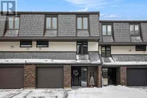 Townhouse For Sale In Woodroffe - Lincoln Heights, Ottawa, Ontario