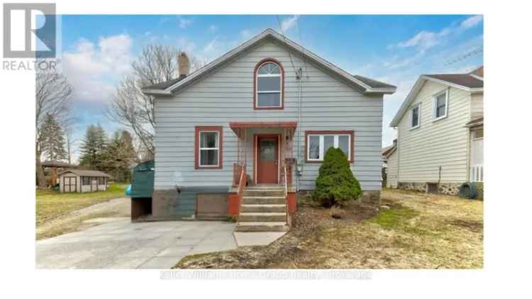 Charming 1 3 Bedroom Home in Neustadt