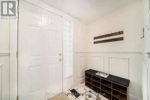Townhouse For Sale Ottawa - Completely Remodeled