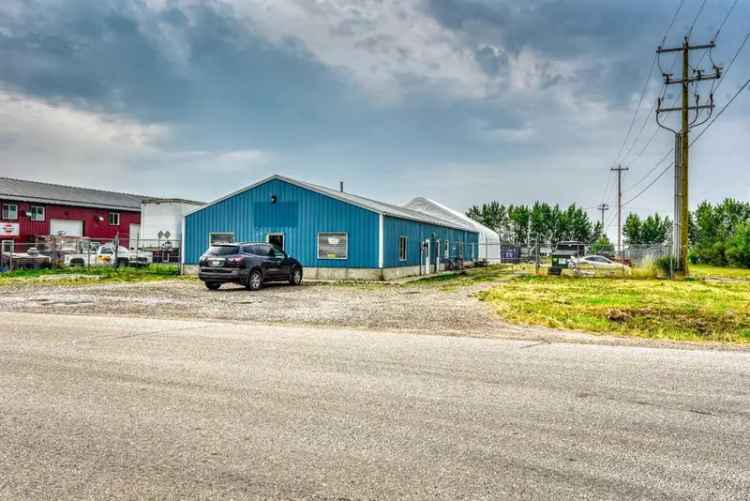 Industrial For Sale in Strathmore, Alberta