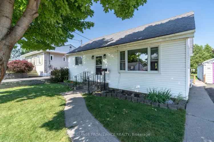 House For Sale in Belleville, Ontario