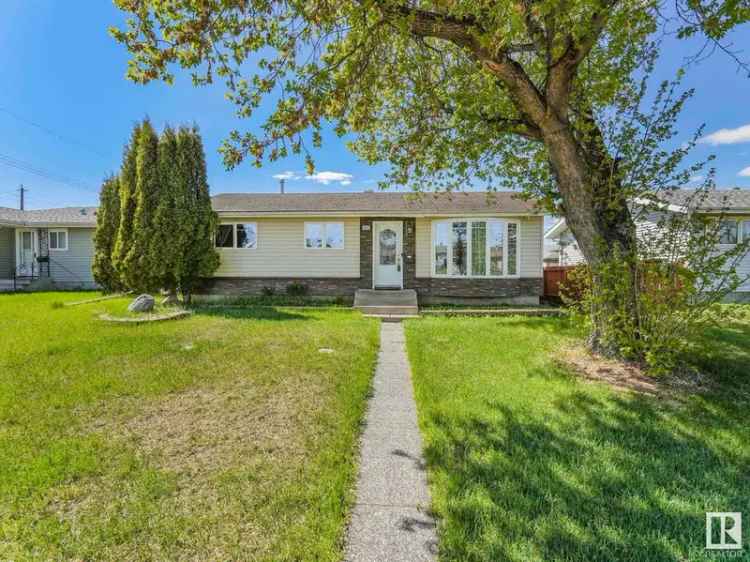 5 Bedroom Bungalow Family Home with Finished Basement and Large Lot
