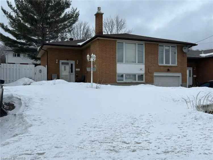 House For Sale in North Bay, Ontario