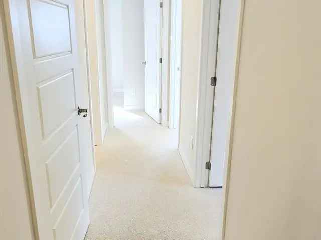 Barrhaven Half Moon Bay 3-Bedroom Condo Townhome