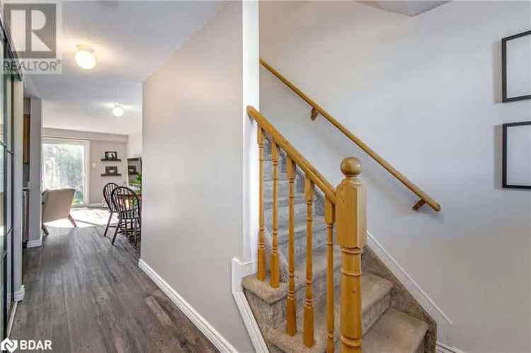 2-Bedroom Townhouse in Holly - Updated, Move-In Ready